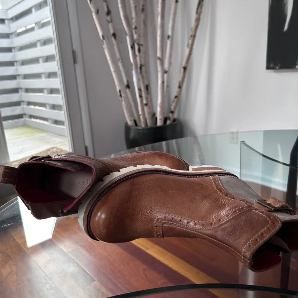 BEDSTU BRIANNA TAN RUSTIC NECTAR LUX - Picture 8 of 10
